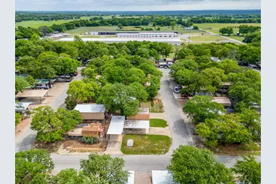 5704 Campfire Lane, Granbury, TX 76049 - Photo 10
