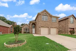 1404 Ashby Dr, Lewisville, TX 75067 - Photo 2