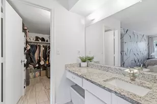 10566 High Hollows Dr, Dallas, TX 75230 - Photo 20