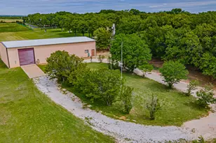 6520 Fall Creek Hwy, Granbury, TX 76049 - Photo 30