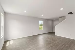 303 Victory Dr, Mabank, TX 75147 - Photo 10