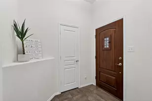 1121 Hidden Lake Dr, Burleson, TX 76028 - Photo 2