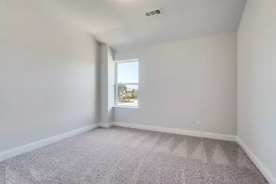 528 Hutchinson Lane, Lewisville, TX 75077 - Photo 8