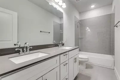 528 Hutchinson Lane, Lewisville, TX 75077 - Photo 12
