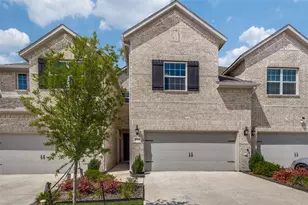 528 Hutchinson Ln, Lewisville, TX 75077 - Photo 2