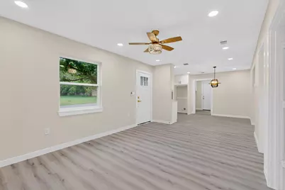 1103 N Sherman Street, Ennis, TX 75119 - Photo 8