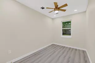 1103 N Sherman St, Ennis, TX 75119 - Photo 28