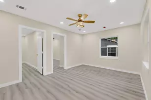 1103 N Sherman St, Ennis, TX 75119 - Photo 10