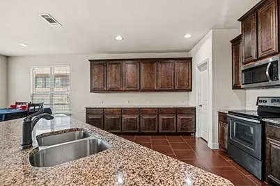 828 Sunflower Court, Aledo, TX 76008 - Photo 10