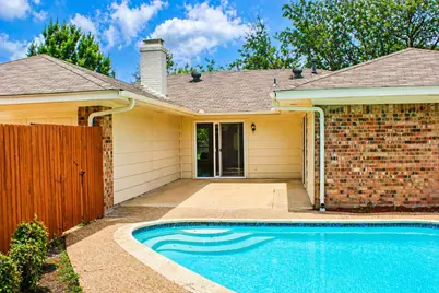 4917 Willowhaven Circle, Garland, TX 75043 - Photo 8