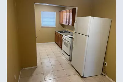908 N Zang Boulevard #A, Dallas, TX 75208 - Photo 6