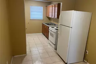 908 N Zang Blvd, Dallas, TX 75208 - Photo 6
