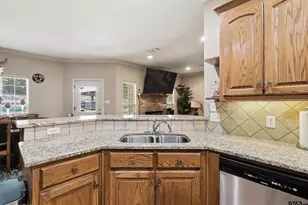 110 Cr 2258, Mineola, TX 75773 - Photo 16