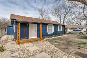 237 Conner Plaza, Lewisville, TX 75057 - Photo 1