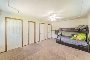 1804 Lincolnshire Dr, Bedford, TX 76021 - Photo 20