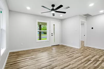 317 S Walker Street, Mesquite, TX 75149 - Photo 12