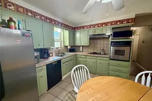 305 S 1st St, Crandall, TX 75114 - Photo 14