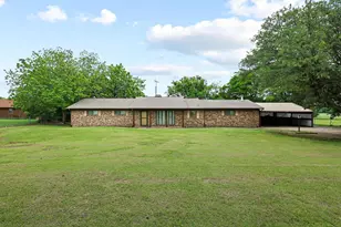 506 Fm 816, Wolfe City, TX 75496 - Photo 2