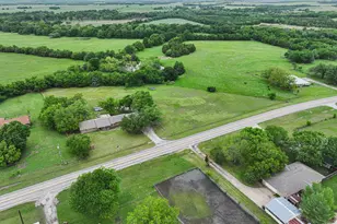 506 Fm 816, Wolfe City, TX 75496 - Photo 14