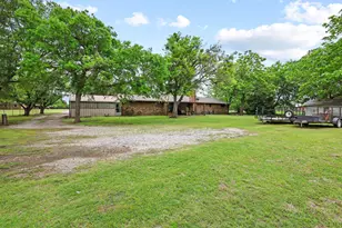 506 Fm 816, Wolfe City, TX 75496 - Photo 10