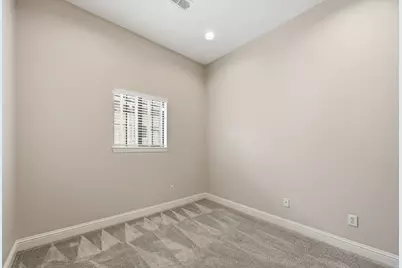 1020 Pavillion Street, Dallas, TX 75204 - Photo 32