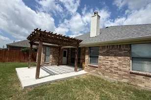 1510 White Willow Ln, Arlington, TX 76002 - Photo 16