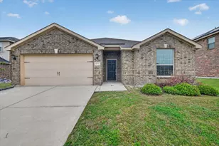 3011 Watercrest Dr, Sanger, TX 76266 - Photo 2
