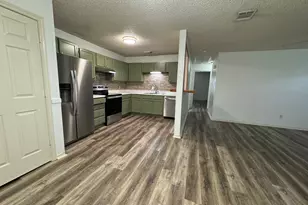 11919 Averett Ct, Fort Worth, TX 76008 - Photo 4