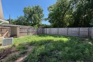 312 Small St, Bowie, TX 76230 - Photo 28