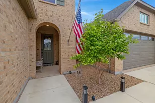 9812 Stonefield Wy, Denton, TX 76207 - Photo 2