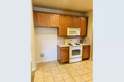 1627 Summer Hill Court, Granbury, TX 76049 - Photo 6