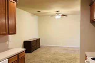 1627 Summerhill Ct, Granbury, TX 76049 - Photo 8
