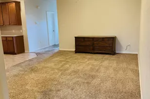1627 Summerhill Ct, Granbury, TX 76049 - Photo 4