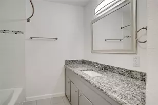 1104 Shady Pine Ct, Bedford, TX 76021 - Photo 16