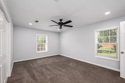 1110 N Ross Avenue, Sherman, TX 75090 - Photo 14