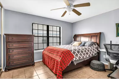 1302 Speight Avenue, Waco, TX 76706 - Photo 16