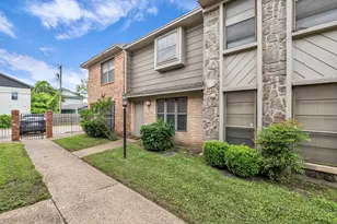 1302 Speight Ave, Waco, TX 76706 - Photo 2