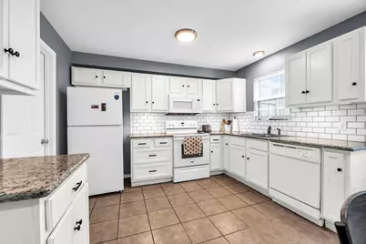 1302 Speight Avenue, Waco, TX 76706 - Photo 6