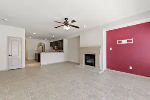 1432 Arapaho Dr, Carrollton, TX 75010 - Photo 6