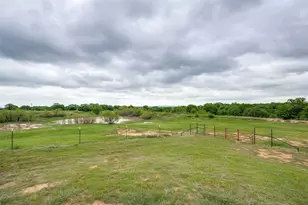 1458 Jim Harry Loop, Sunset, TX 76270 - Photo 38