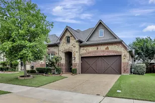 2822 Exeter Dr, Trophy Club, TX 76262 - Photo 2