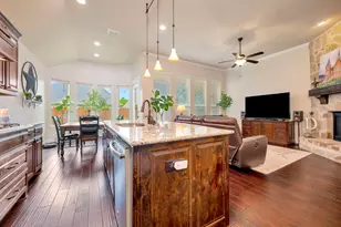 2822 Exeter Dr, Trophy Club, TX 76262 - Photo 10