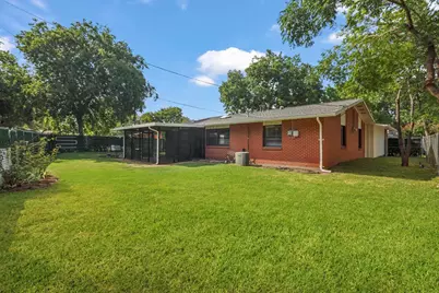 825 Brentwood Lane, Richardson, TX 75080 - Photo 14
