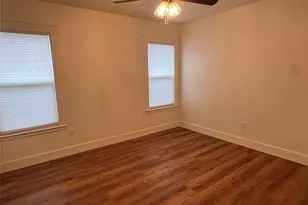 410 S Hannaford St, Granbury, TX 76048 - Photo 14