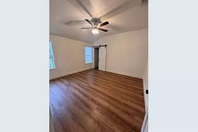 410 S Hannaford Street, Granbury, TX 76048 - Photo 16