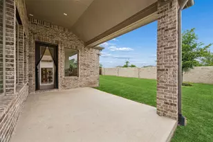 309 Calmwater Cv, McKinney, TX 75071 - Photo 24