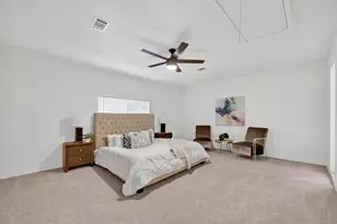 2832 Red Oak Dr, Grand Prairie, TX 75052 - Photo 14