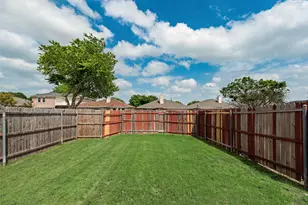 2938 Marquis Ln, Lancaster, TX 75134 - Photo 22