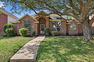 11449 Pagewynne Dr, Frisco, TX 75035 - Photo 2