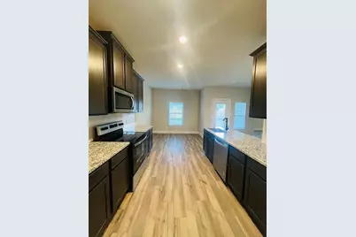 312 Lone Wolf Trail, Fort Worth, TX 76120 - Photo 12
